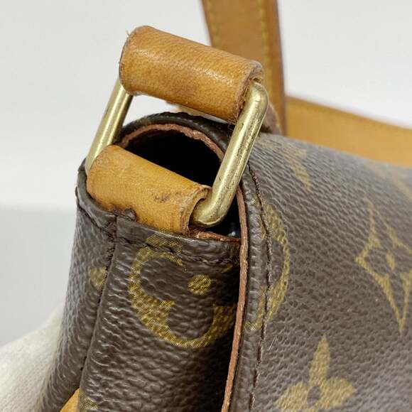 LOUIS VUITTON Authentic Brown Monogram Shoulder Bag - Picture 9 of 12